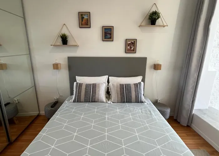 בית אירוח Typical House *