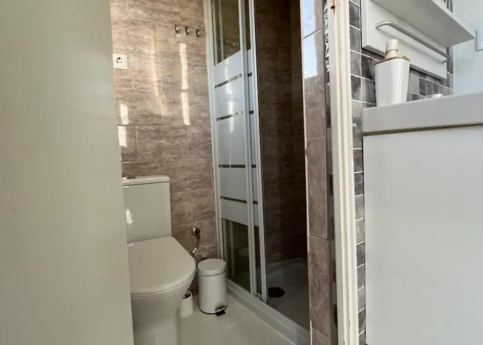 בית אירוח Typical House פורטו