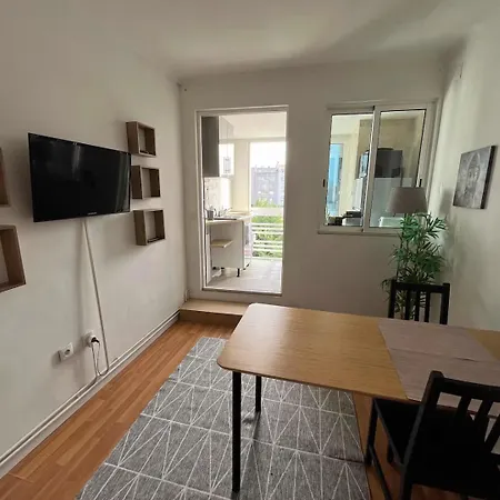 Typical House Проживание в семье *