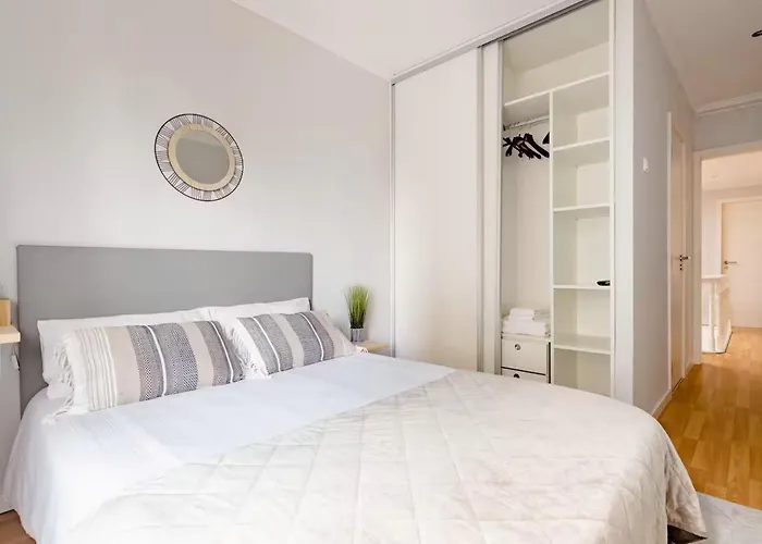 Typical House * 波尔图